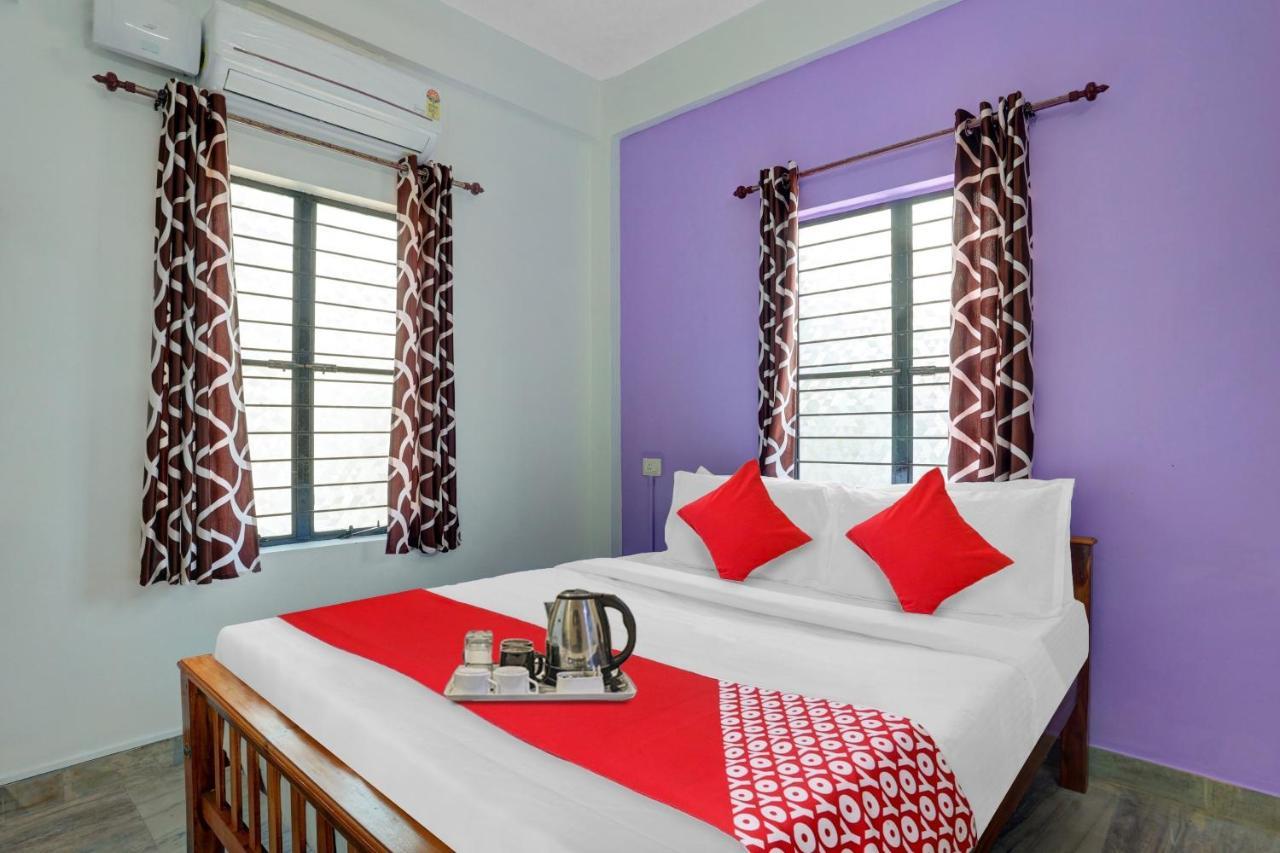 OYO 91234 Bevis Hotel Kazhakuttam Buitenkant foto
